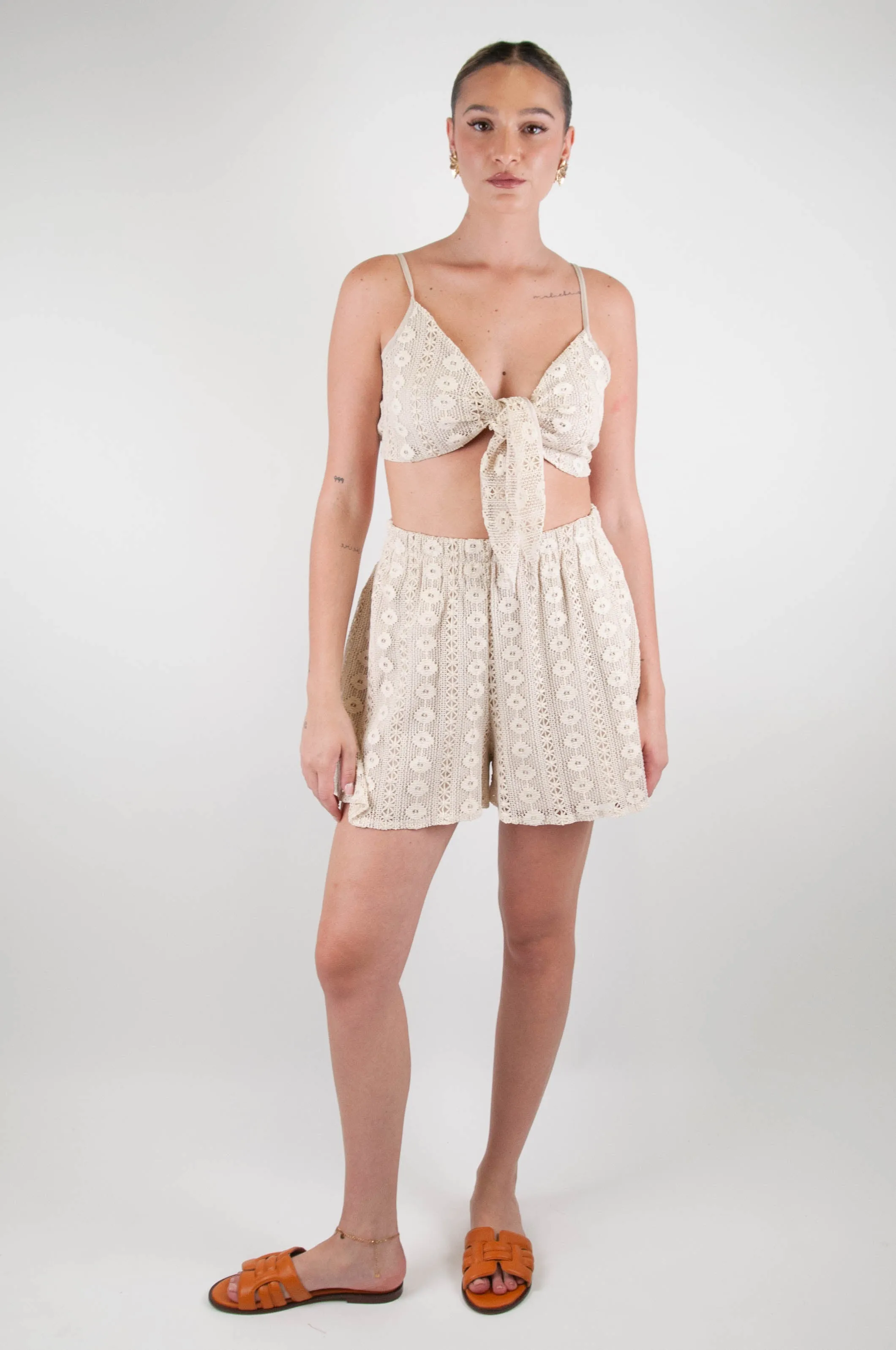 Haveone - Shorts svasato crochet con elastico in vita