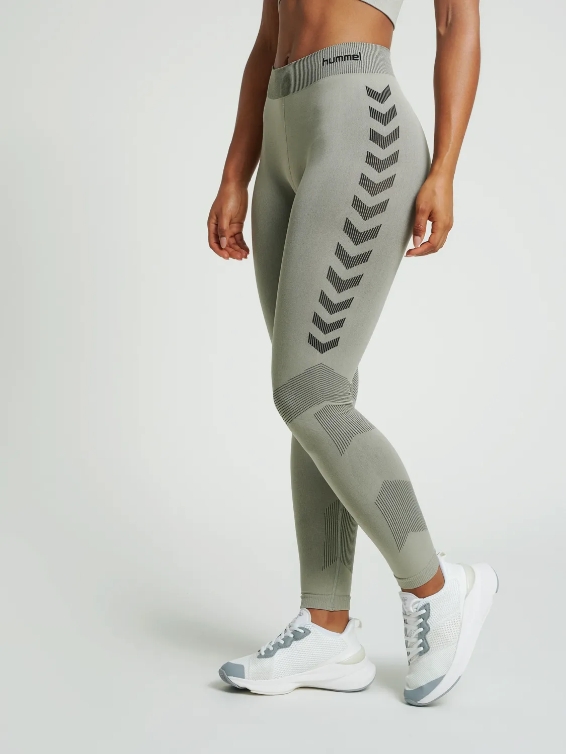 HUMMEL FIRST SEAMLESS TR TIGHTS W Seamless Training Tights