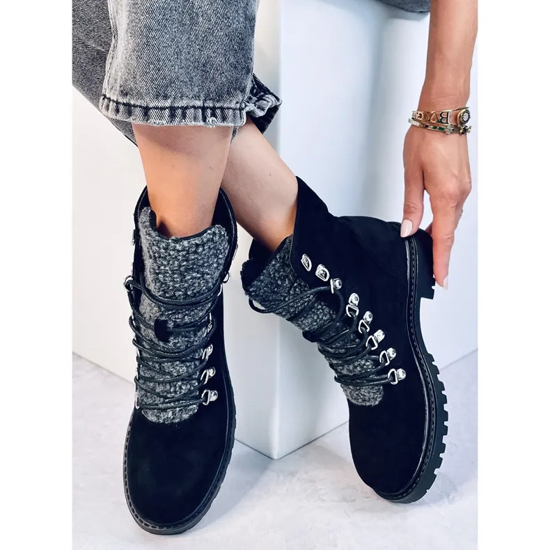 Leggs Black lace-up boots