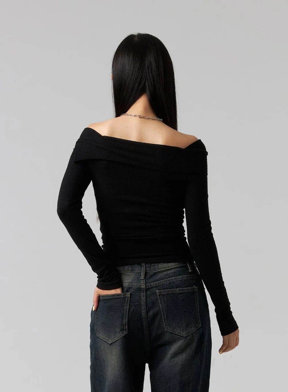 Off-Shoulder Long Sleeve Top CG329